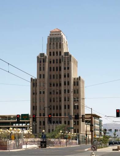 Present-day view of Luhrs Tower from a Phoenix street corner